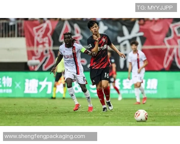 中国足球队崛起新星涌现 多位球员实力不容小觑引关注